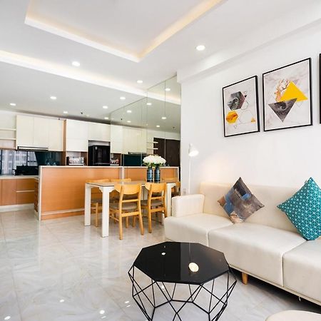 Spacious Saigon - Infinity Pool Signature Bandar Ho Chi Minh Luaran gambar
