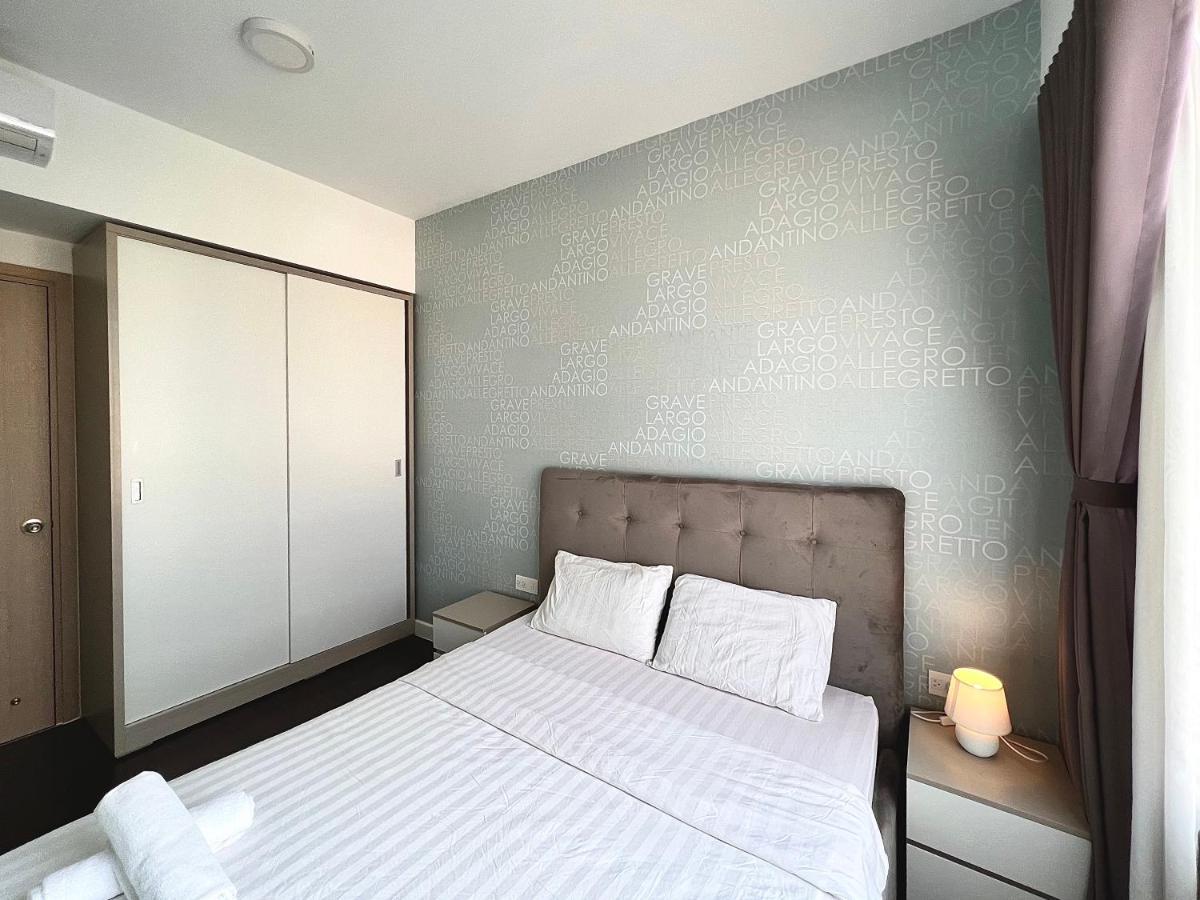 Spacious Saigon - Infinity Pool Signature Bandar Ho Chi Minh Luaran gambar